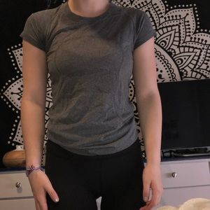 Lululemon Grey T-shirt!!